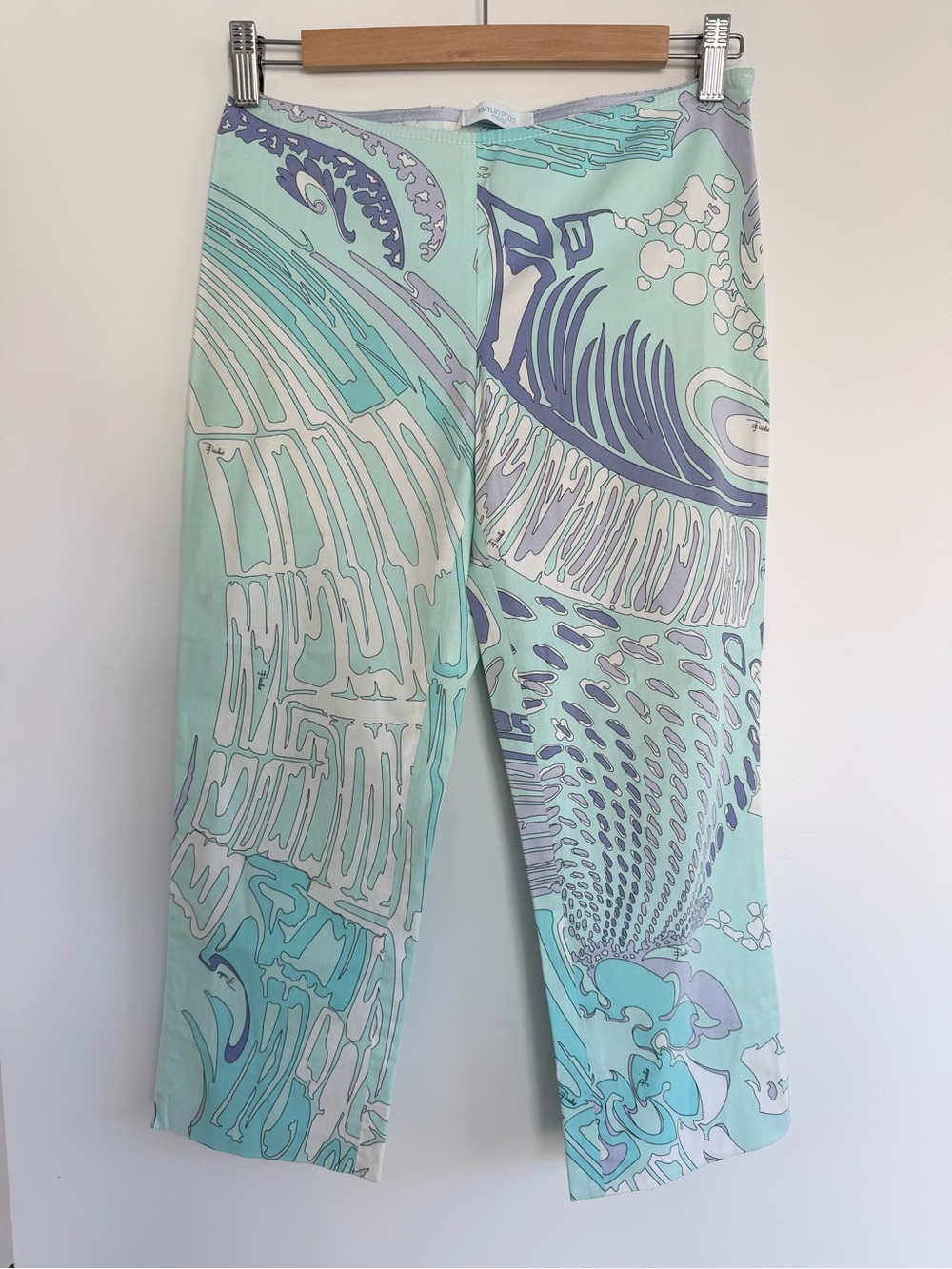 Authentic Emilio Pucci teal blue capri pants